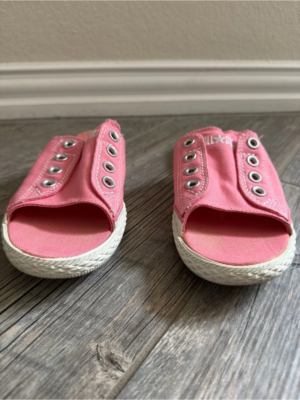 Converse All Star Pink Cut Away Slides